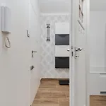 アパート Beautiful & Bright Krynicka For 3 Guests By Renters *